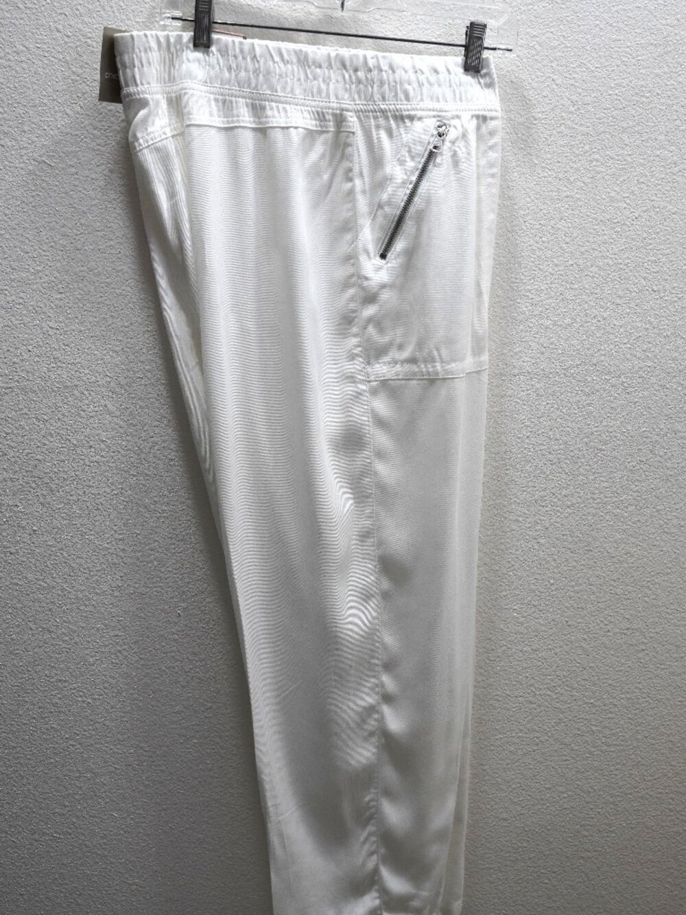 Chico's White Ultimate Fit Utility Zip Pocket Pants size 3 NWT